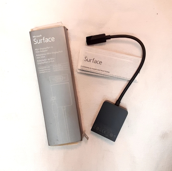 Microsoft Surface Mini Display Port to VGA Adapter - Picture 1 of 11